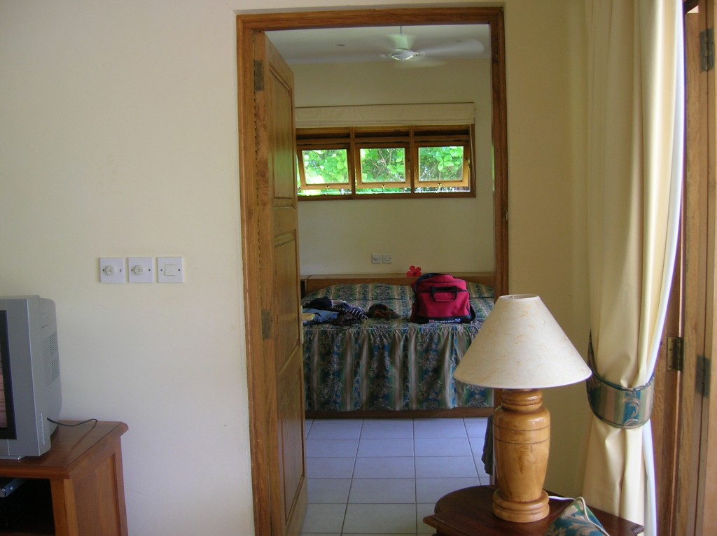 villador-chambre-praslin-seychelles-2007