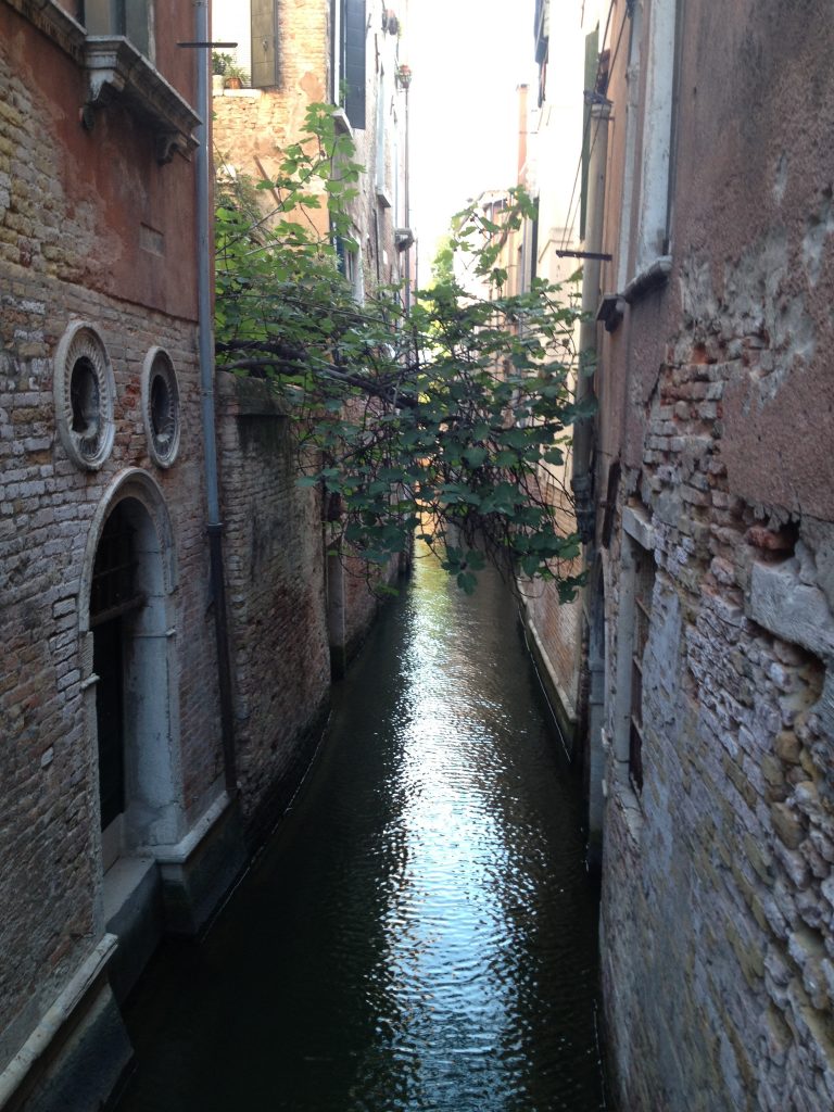 road-trip-fr-it-ete-2013-venise-petit-canal