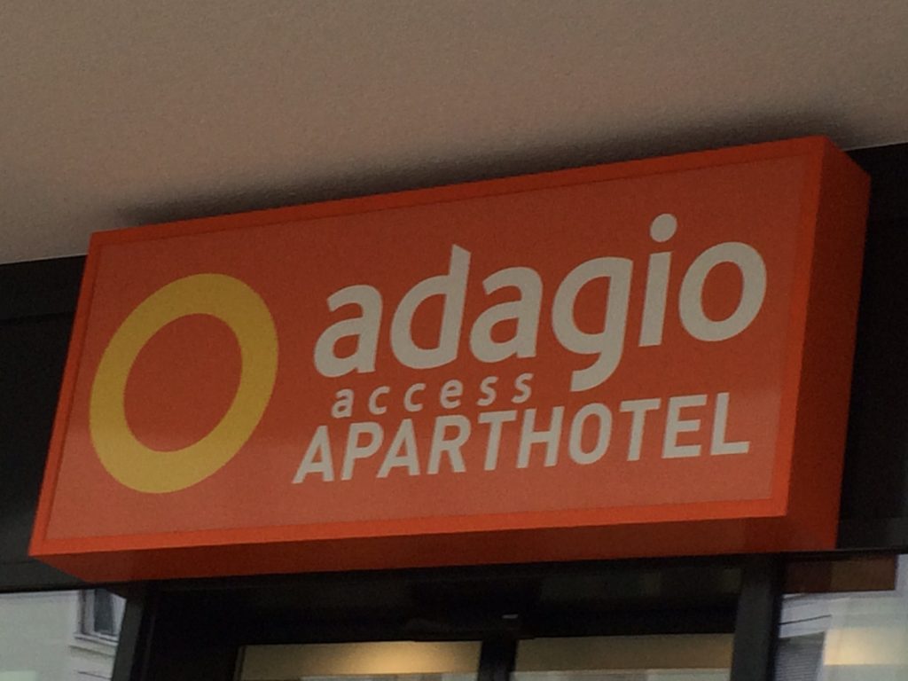 j1-raod-trip-munich-hebergement-adagio-aparthotel