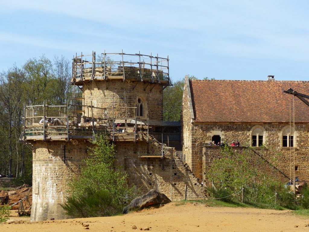 avril-17-MFVchateau-guedelon