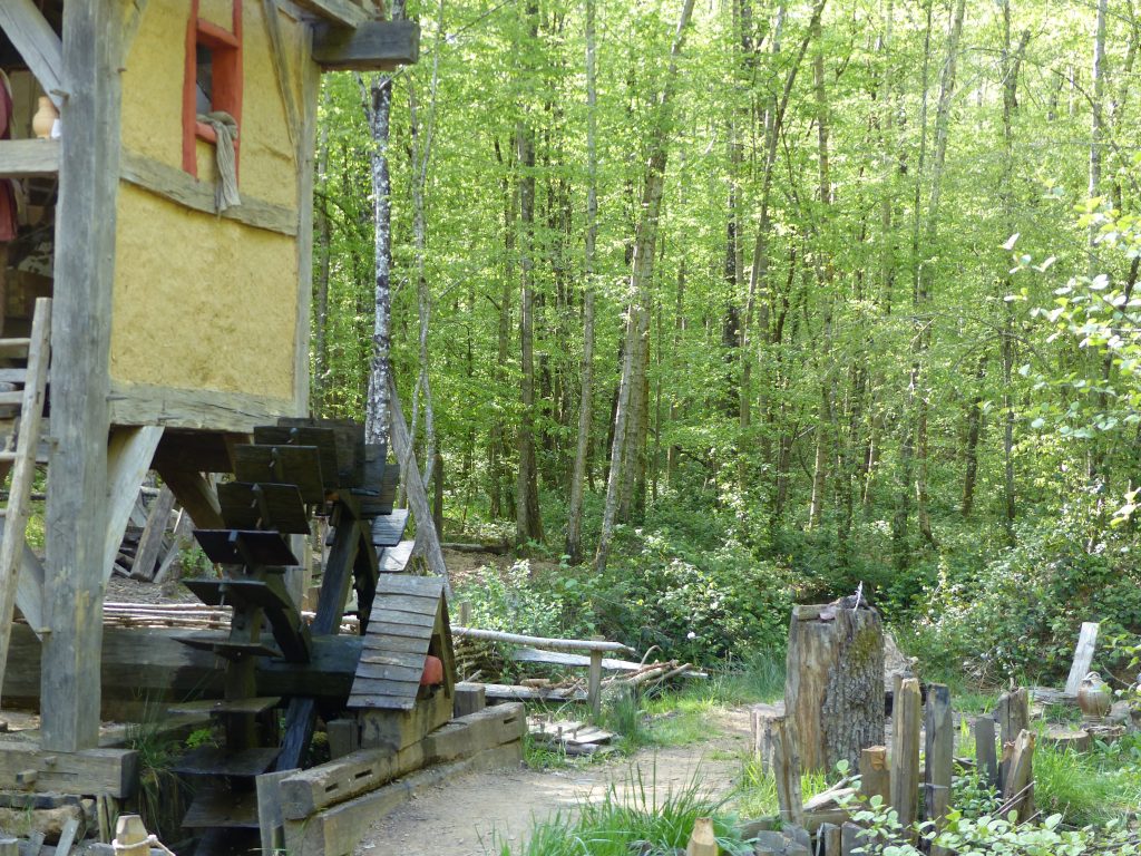 avril17-MFV-moulin-hydraulique-guedelon